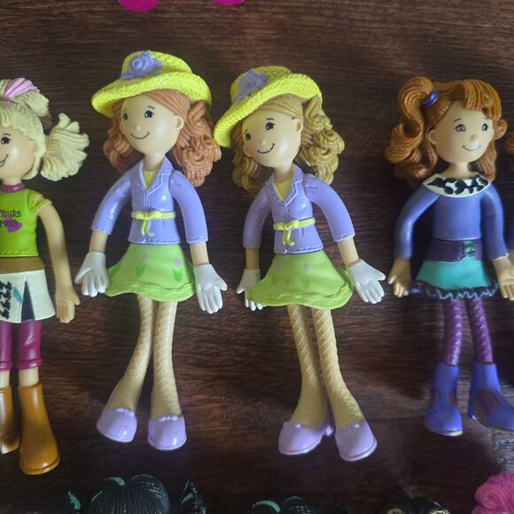 Groovy Girls Mini Dolls Huge Bundle 13 Dolls + Bed Horse - Picture 3 of 10